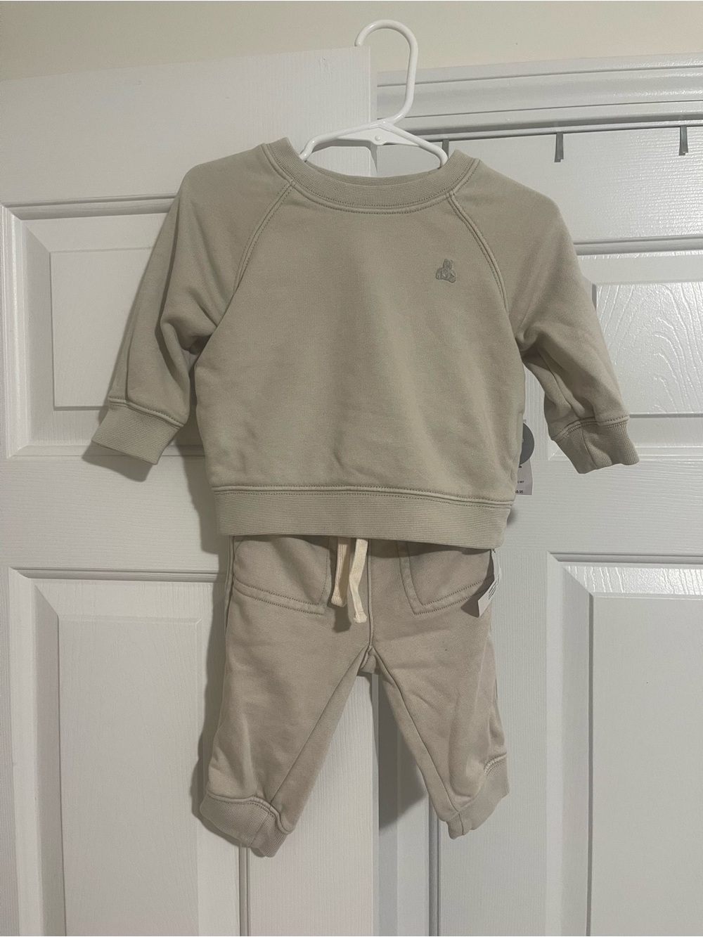 GAP Neutral Beige Kids Sweatshirt & Joggers Set